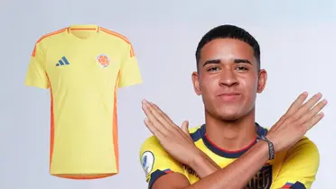 Kendry Páez jugador de la Selección Ecuador junto a camiseta de la Selección de Colombia