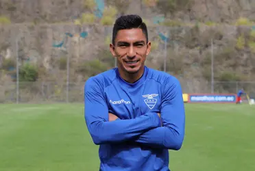 El "DT" Gustavo Alfaro, tiene plena confianza en Ángel Mena.