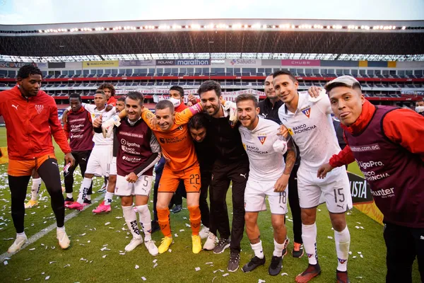 A liga de Quito se le está haciendo costumbre clasificar a Copa Libertadores