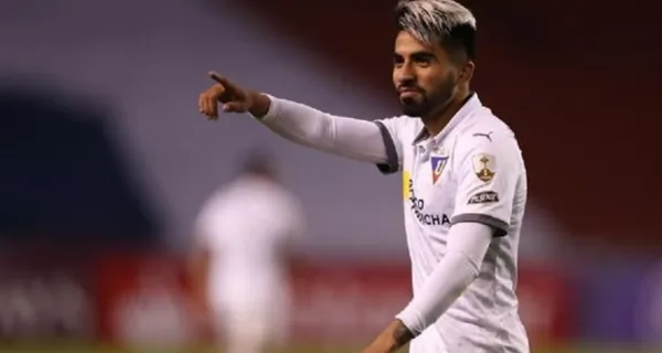 Adolfo Muñoz no ha tenido una buena temporada en Liga de Quito lo que ha provocado que lo cuestionen y pidan su salida, pero informan que Pablo Marini le mantiene la confianza y se quedará