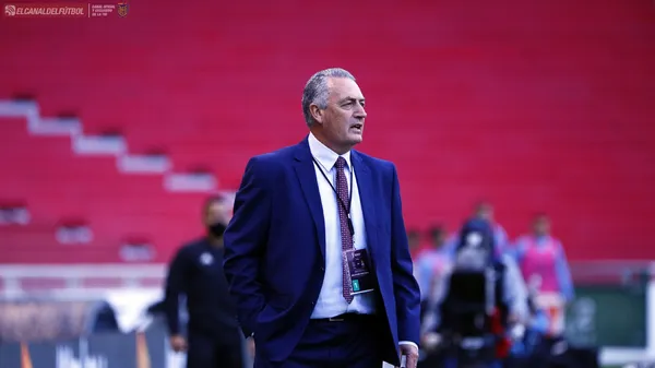 Al entrenador argentino le-han marcado 3 penales en dos partidos