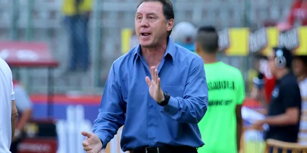 Al ex jugador le pareció terrible la producción que realizaron en TV, sobre la novela de la TRI