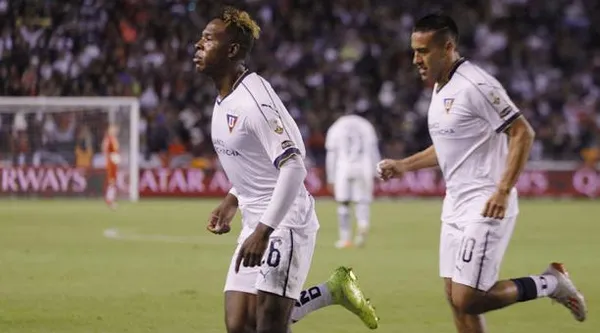 Al jugador de Liga de Quito no le gustó el cambio