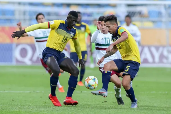 Alcívar, Quitero y Cifuentes fueron de lo más destacado en la selección ecuatoriana y sus valores han subido