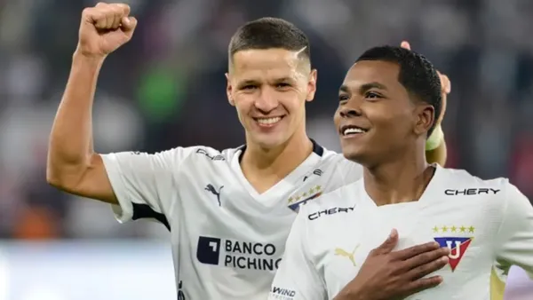 Alex Arce y Bryan Ramírez