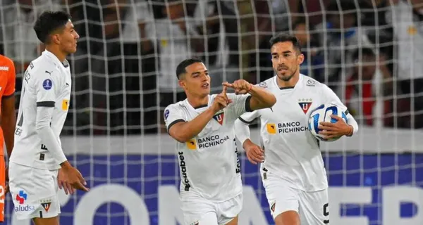 Alexander Alvarado se reencontró con el gol