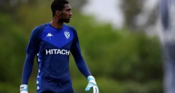 Alexander Domínguez finalmente encontró equipo, según información desde Uruguay. No le renovaron en Vélez y ante la falta de oportunidades todo apunta a que se va a Cerro Largo