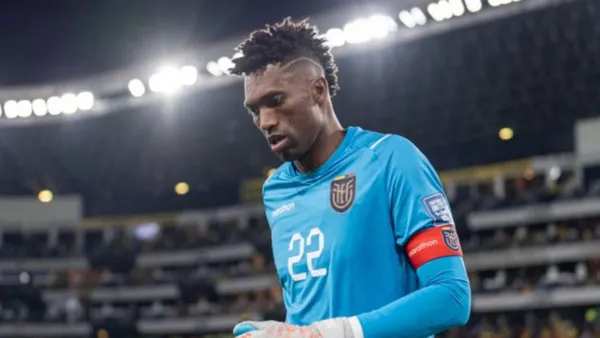 Alexander Domínguez portero ecuatoriano