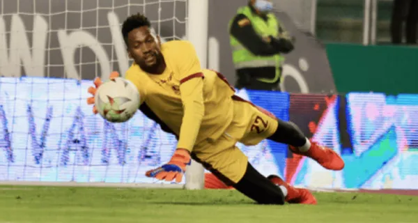 Alexander Domínguez se fue por la puerta de atrás de Deportes Tolima y le culparon de perder el campeonato en Colombia pero la vida da vueltas