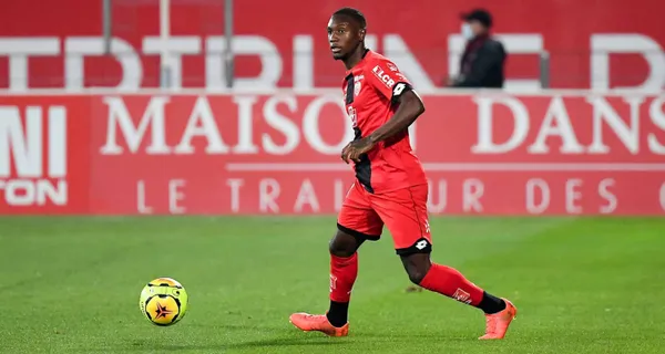 Aníbal Chalá tuvo un paso por el campeonato francés, sin embargo para la siguiente temporada debería regresar a Toluca de México y su precio bajó