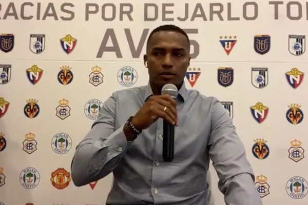 Antonio Valencia decidió dejar el fútbol luego de una larga y exitosa trayectoria, donde llegó a ser capitán del Manchester United. Así reaccionó cuando decidió dar la noticia a la opinión pública