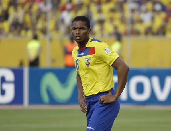 Antonio Valencia es uno de los mejores jugadores en la historia del Ecuador y a continuación te contamos 5 datos que capaz no conocías de AV7