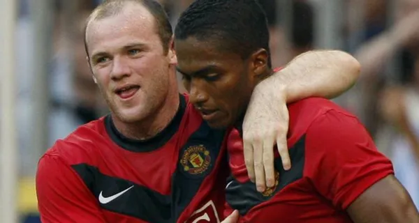 Antonio Valencia le llevó a ser goleador a Wayne Rooney en el Manchester United pero en una entrevista contó que alguien más era su amigo