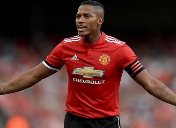 Antonio Valencia se encuentra sin equipo y por ahora ha recibido varias propuestas. Una de la MLS que quiere juntar a grandes estrellas
