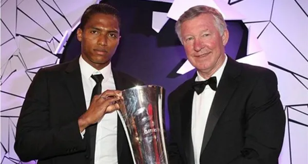 Antonio Valencia tiene la vocación para ser entrenador y le pone el alma en cada decisión que pide a sus jugadores