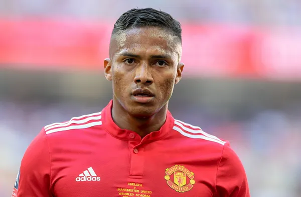 Antonio Valencia vivió un momento bochornoso que se hizo viral