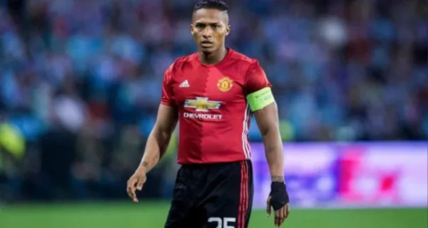 Antonio Valencia y el primer trabajo que tuvo, antes de jugar fútbol