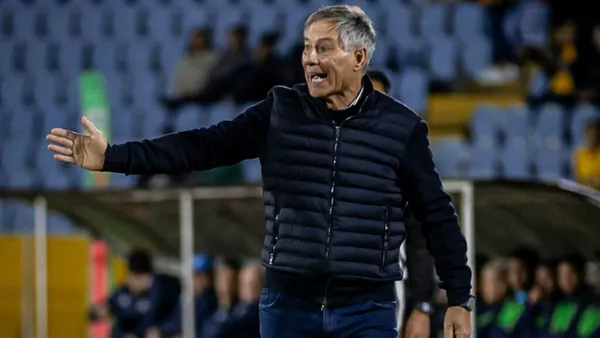 Ariel Holan, entrenador de Barcelona SC / Foto: API