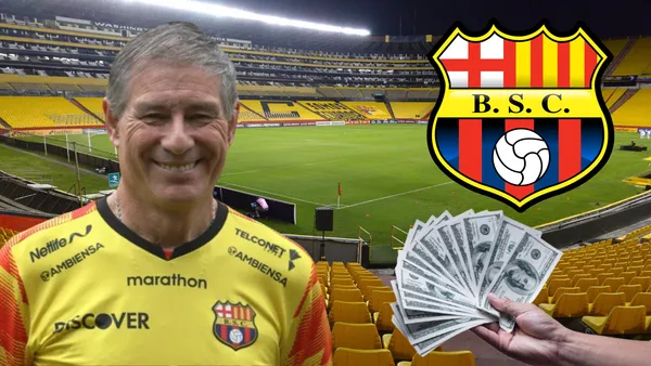 Ariel Holan feliz en el Estadio Monumental (Foto tomada de: La Hora/Metro/API/Wikipedia)