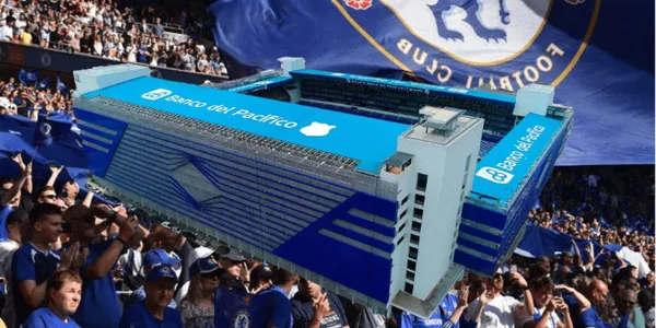 Así reaccionaron los hinchas del Chelsea cuando les mostraron el Capwell