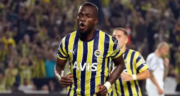 Así se ve Enner Valencia luego sufrir un fuerte golpe