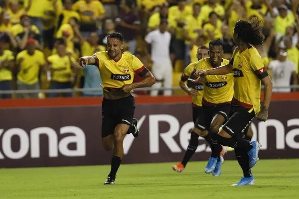 Banguera reveló que muchos jugadores le quisieron pegar a Marques