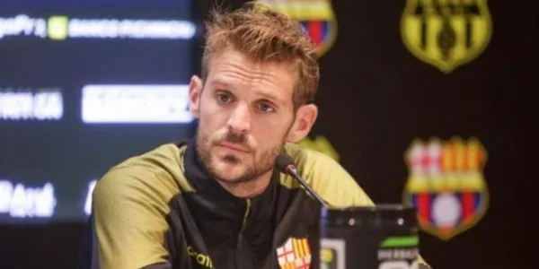 Barcelona SC cayó en la altura de Bolivia contra The Strongest y no tiene margen de error para las últimas fechas de Libertadores. Javier Burrai realizó un blooper difícil de olvidar