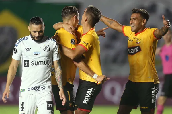 Barcelona SC condenó a una crisis deportiva al Santos tras vencerlo en la Copa Libertadores