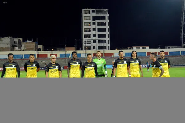 Barcelona SC dejó escapar la punta del campeonato.