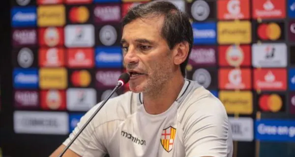 Barcelona SC perdió por dos tantos contra cero frente a Flamengo en el estadio Maracaná y Fabián Bustos reconoció que los laterales no estuvieron a la altura ante rivales que son de selección y jerarquía