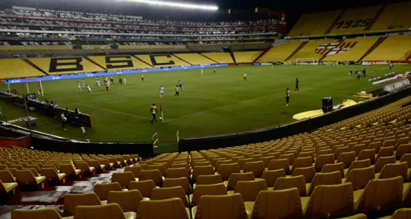 Barcelona SC pidió que le dejaran jugar con pública ante Fluminense por la Copa Libertadores y recibió una respuesta contundente de Juan Zapata
