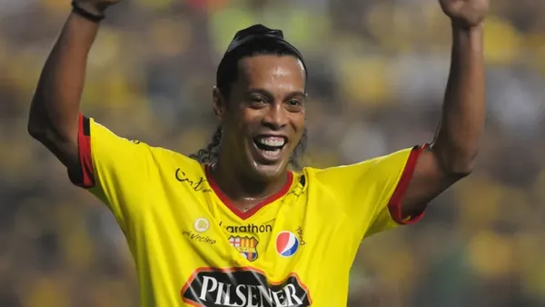 Barcelona SC-Ronaldinho