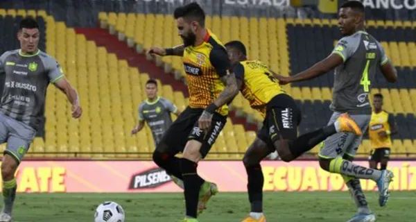 Barcelona SC se dejó empatar en los últimos minutos ante Deportivo Cuenca en el Monumental