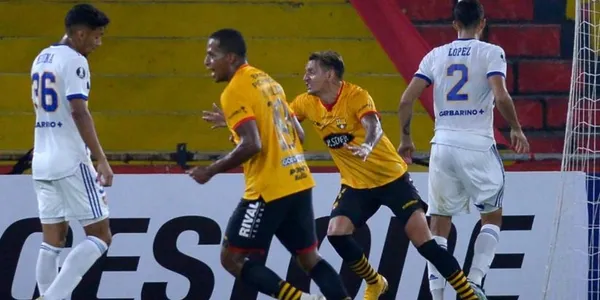 Barcelona SC se quedó con los tres puntos en el estadio Monumental, al vencer a Boca Juniors y levantando muchas críticas en Argentina puesto que consideraron que no jugó a todo su nivel