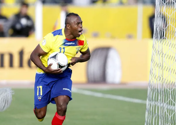 Barcelona SC sigue mostrando jugadores y tiene un delantero que da muestras de buen fútbol y definición