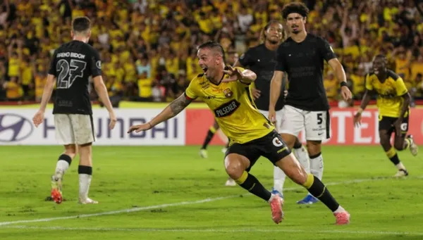 Barcelona SC y Corinthians