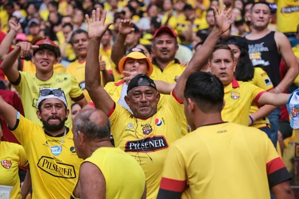 Barcelona y Emelec van por la punta de torneo