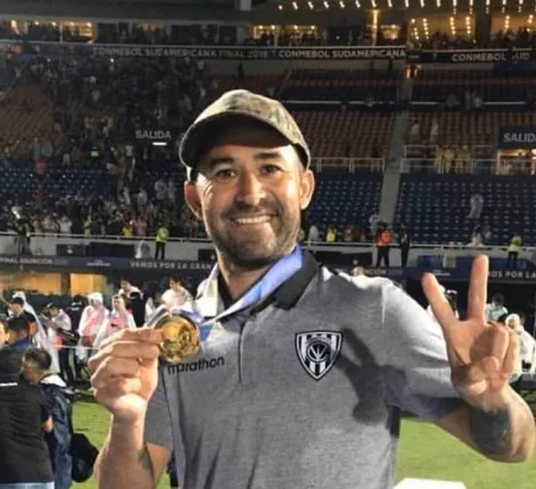 Bieler fue incluido y recibió su medalla con IDV