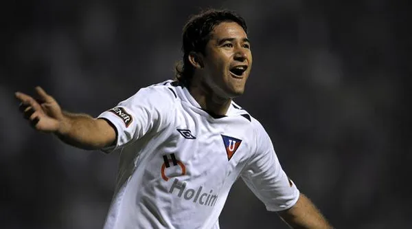 Bieler responde a hincha sobre la Libertadores 2008