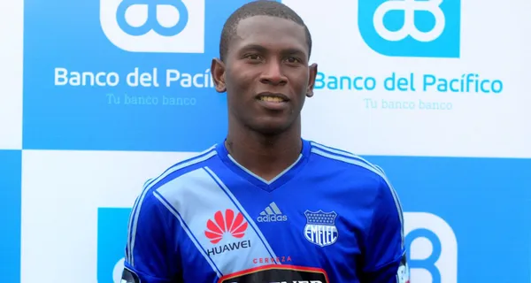 Bryan Angulo regresó a Emelec para el 2023 y sacrificó el tema salarial para poder tener oportunidad de tener regularidad
