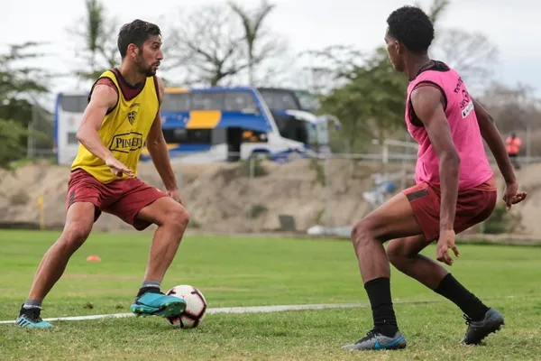 BSC se trajo a jugadores de Delfín para reforzarse