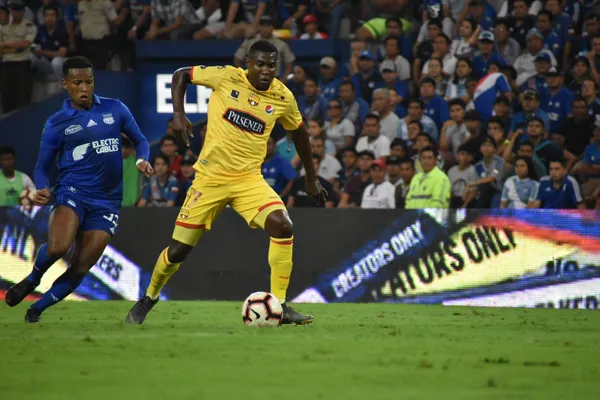 Caicedo se sigue entrenando con BSC