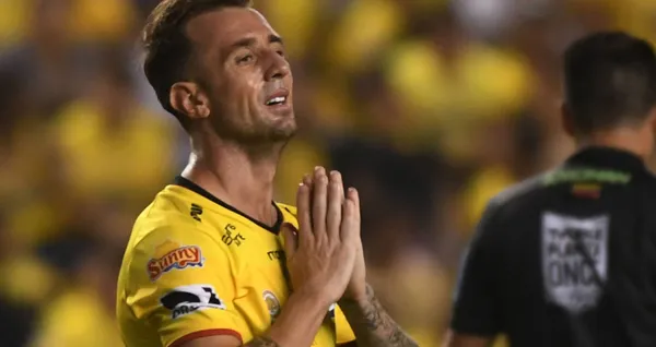 Carlos Alfaro Moreno mencionó que saldrán de Barcelona SC tres o cuatros jugadores, entre ellos uno que podría proyectarse como el reemplazo de Damián Díaz