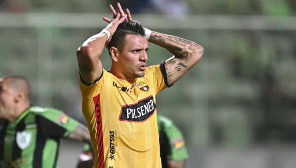 Carlos Garcés apareció luego de las críticas por fallar el penal contra América MG