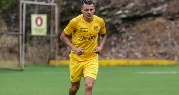 Carlos Garcés no tuvo un paso exitoso por Barcelona SC y le costó en su precio en el mercado de pases