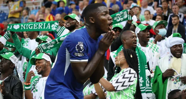 Chelsea atraviesa un momento complicado y lo que dijeron en Nigeria sobre Moisés Caicedo