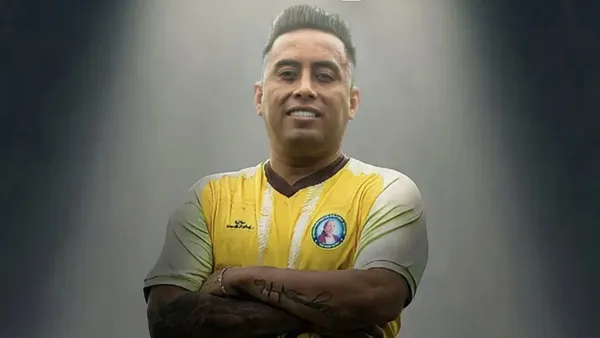 Christian Cueva presentado en Juan Pablo II / Foto: Juan Pablo II