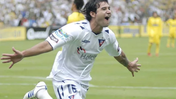 Claudio Bieler en más de una ocasión humilló al "Ídolo"