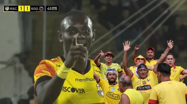 Corozo igualó tras un centro de Damián 'Kitu' Díaz. Celebra el Olímpico Atahualpa. FOTO: Teleamazonas