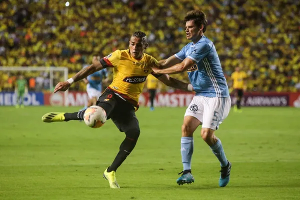 Cristal podría no contar con el Estadio Nacional para la vuelta ante Barcelona